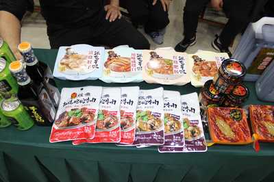 南充市商務(wù)局組織召開(kāi)南充造優(yōu)質(zhì)農(nóng)產(chǎn)品進(jìn)臺(tái)州市機(jī)關(guān)食堂選品會(huì)